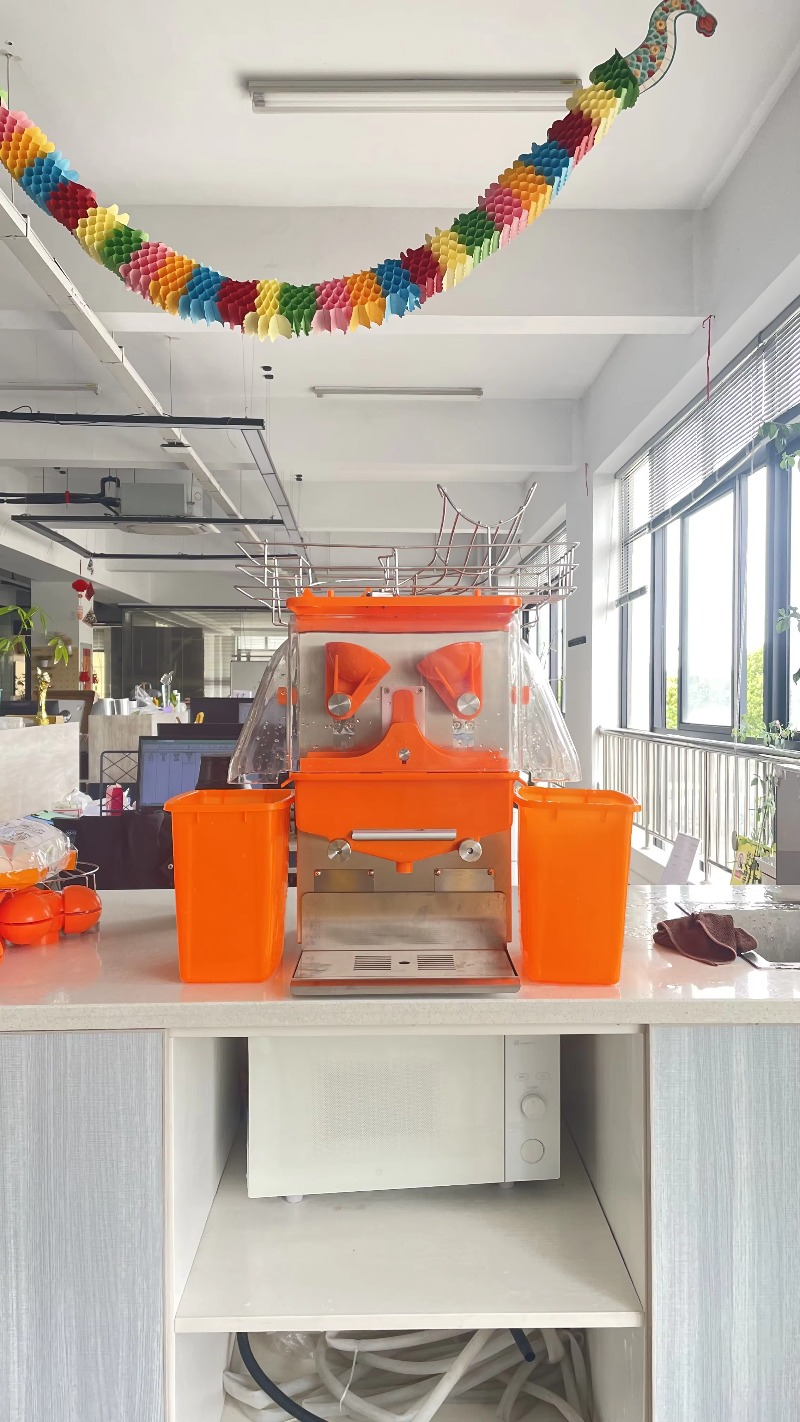 آلة عصر البرتقال الصناعية الأو - مراجعة Juicer وسعره
